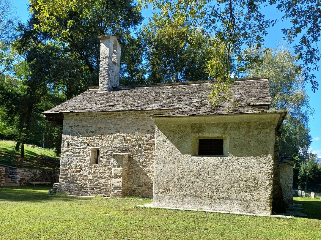 Chiesa di Santa Maria di Luzzara-Gozzano必去景点