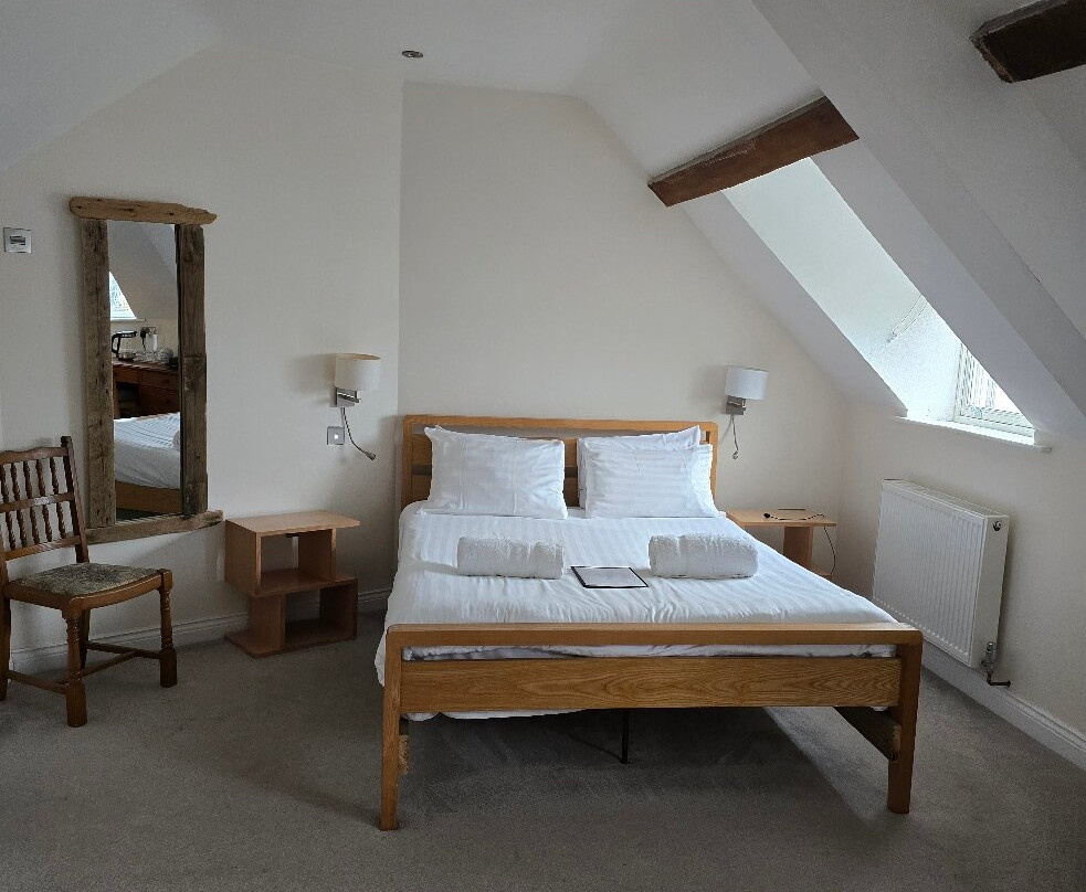 Alexandra Hotel主图