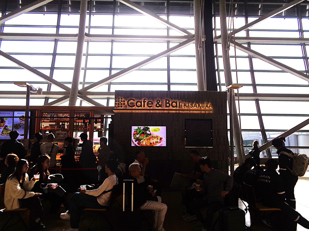 Cafe & Bar Wa Sakura