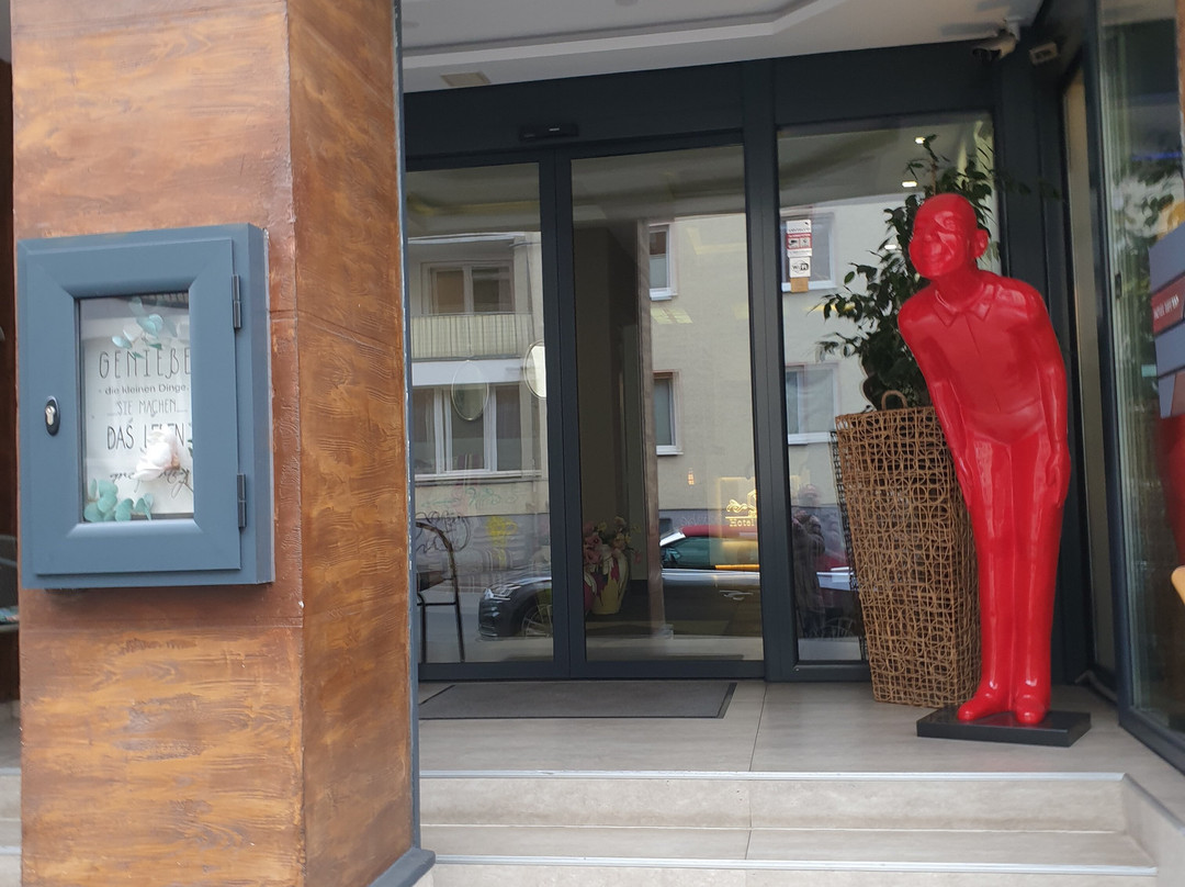 蒂弗尼酒店主图