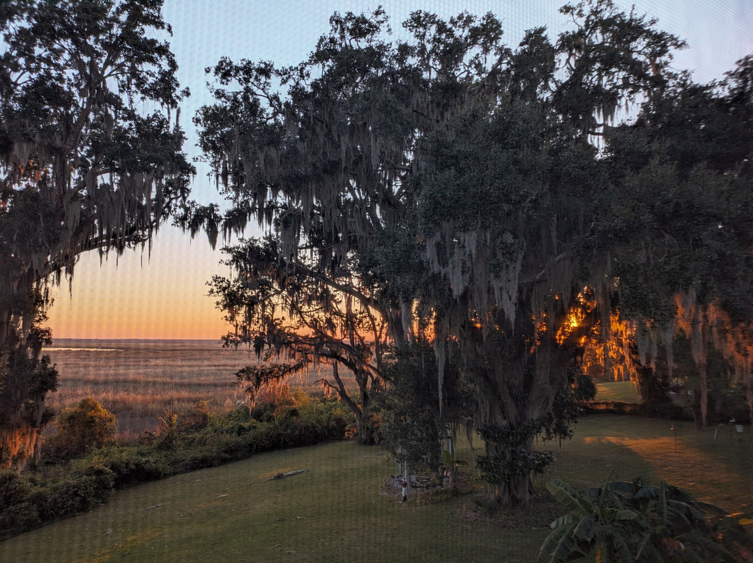 Darien Waterfront Inn - Bed & Breakfast主图