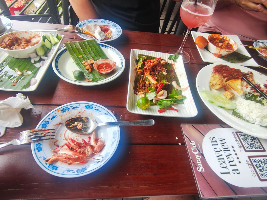 Satay Club by Essen @ Far East Plaza