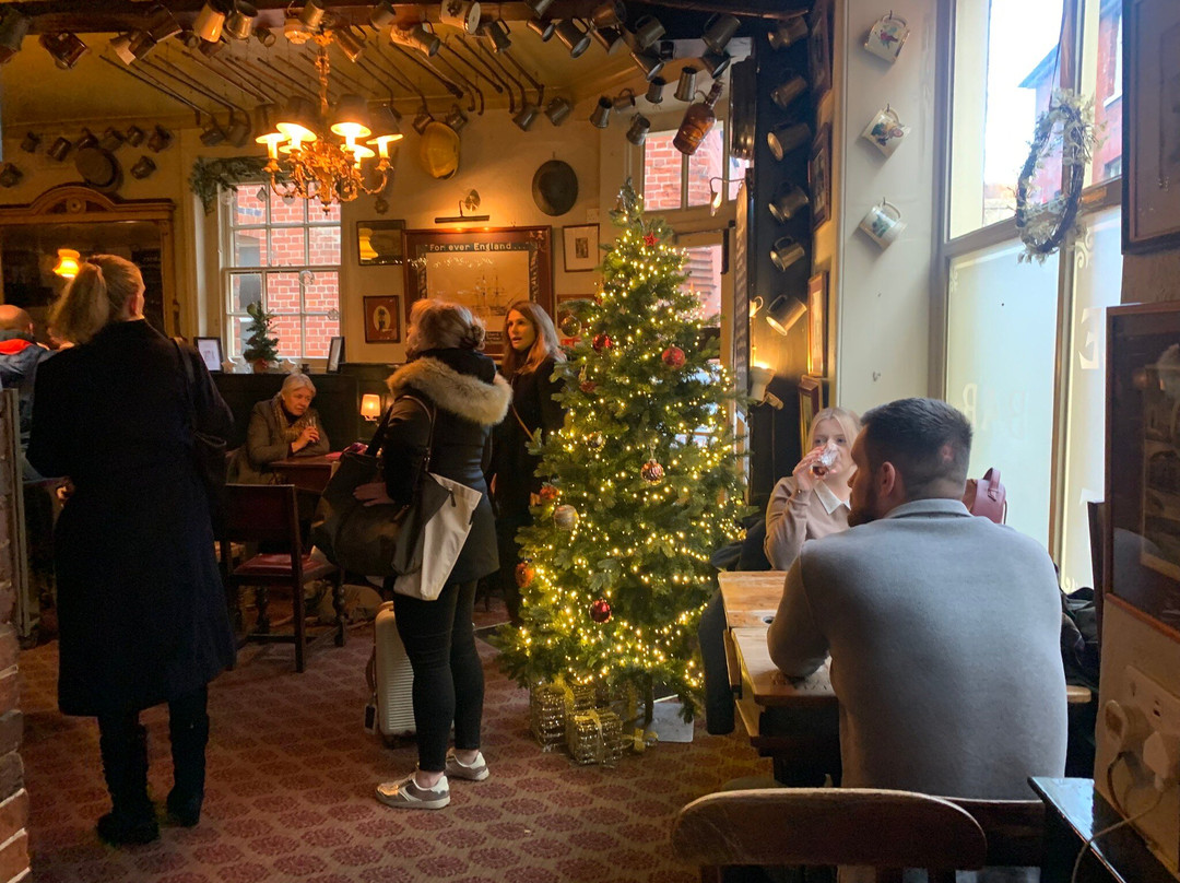 The Wykeham Arms, Winchester主图