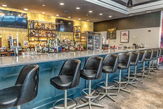 坦帕巴里摩尔酒店-餐饮