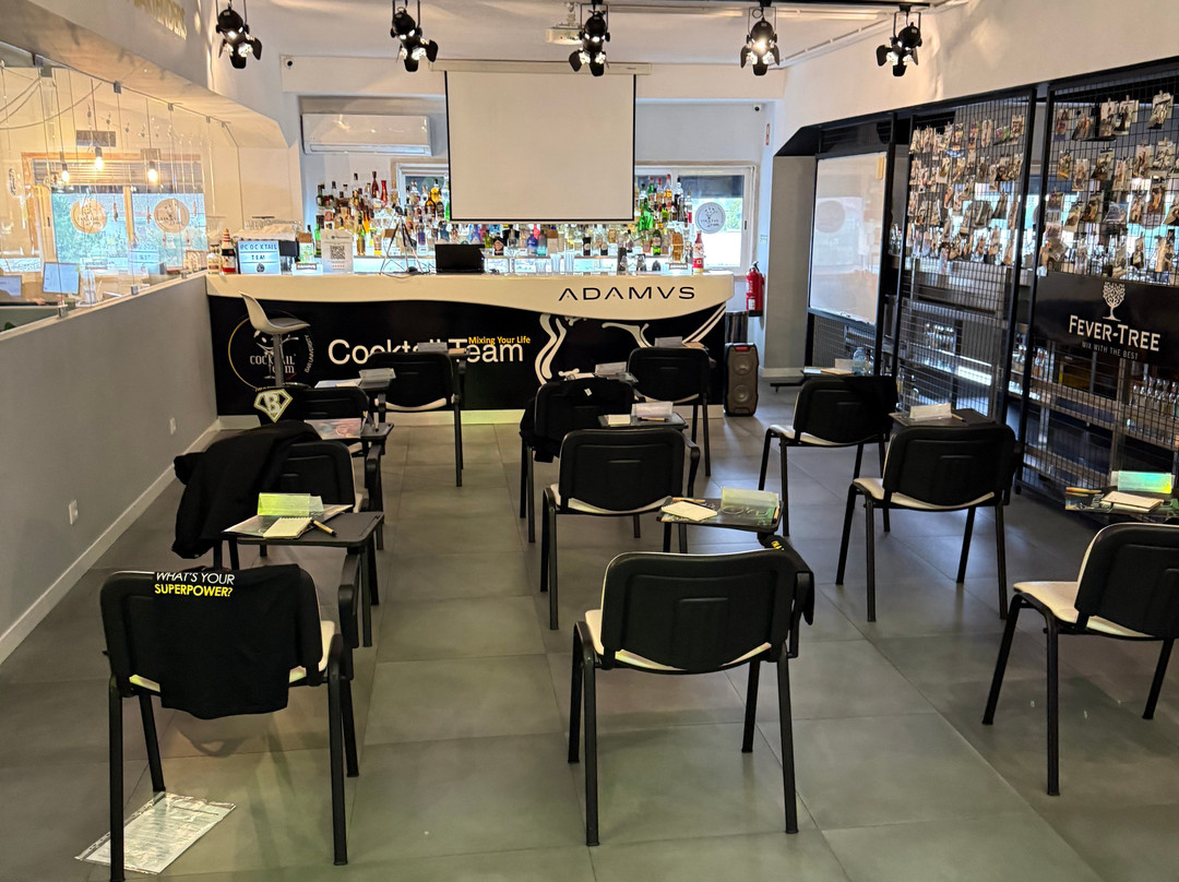 Cocktail Team-Agualva-Cacem必去景点