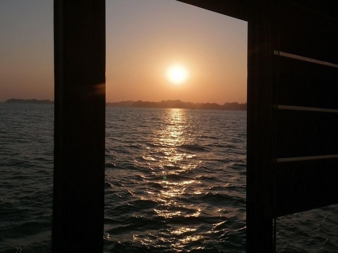 Cat Ba Smile Tours-卡巴必去景点