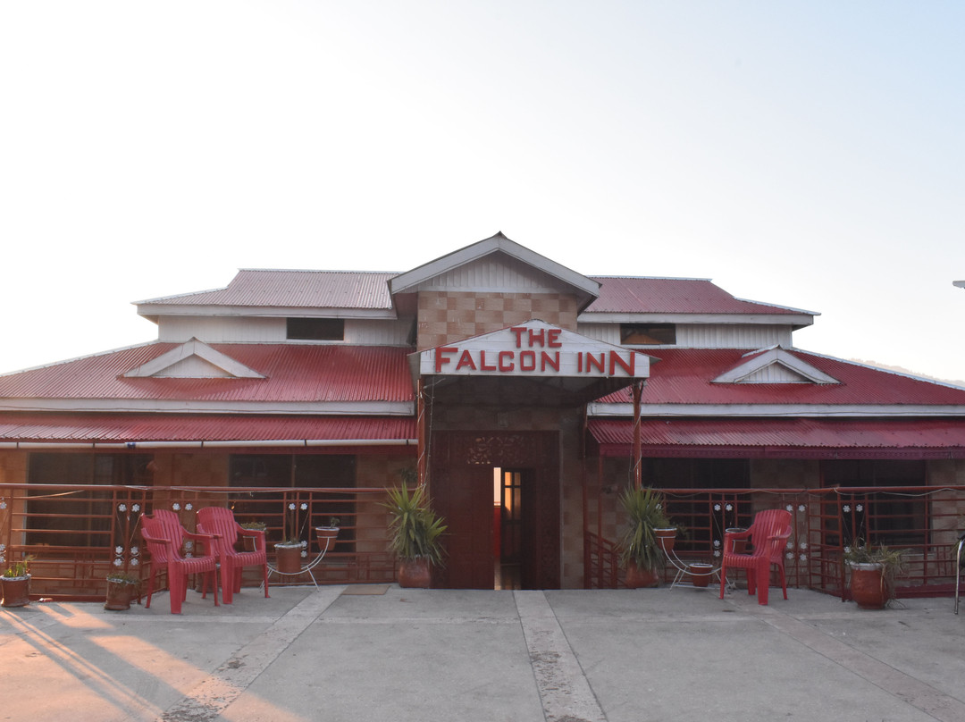 Hotel Falcon Inn主图