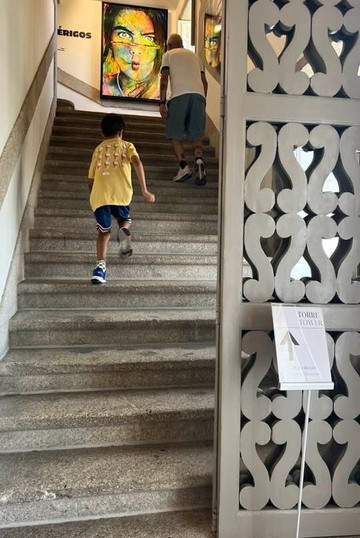 Clérigos Church-波尔图必去景点