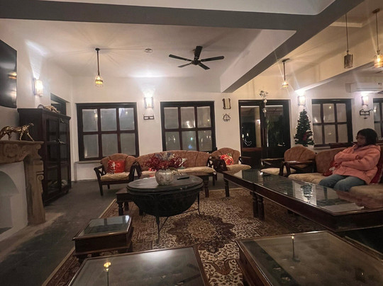 The Roaring Salvan County主图