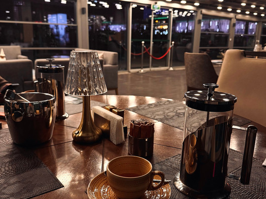 Tumbler Bar & Lounge