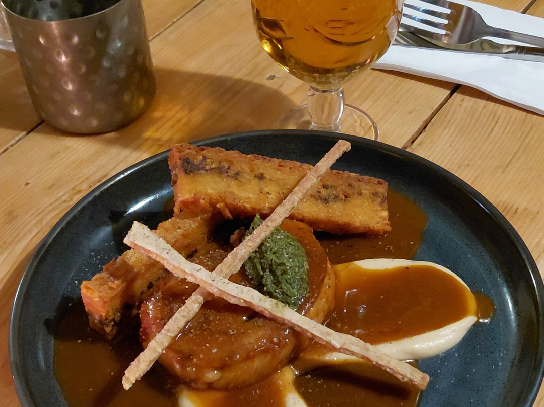 马尔堡公爵酒店主图