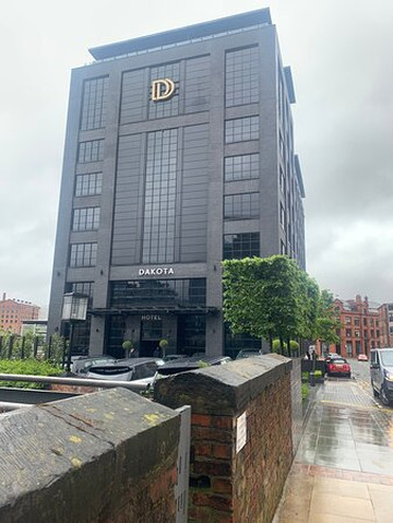 Dakota Manchester主图