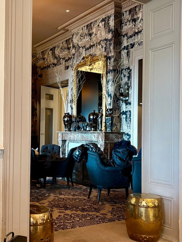 怡东大湖景酒店-官方