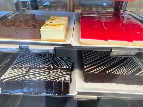 Jarrod's Bakery- Wy Yung