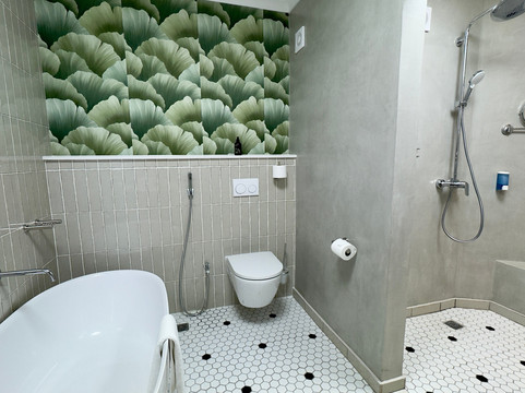 吕德里茨巢酒店主图