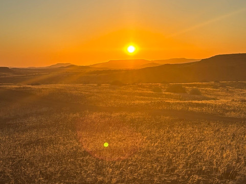 特威菲尔泉-达马拉兰必去景点