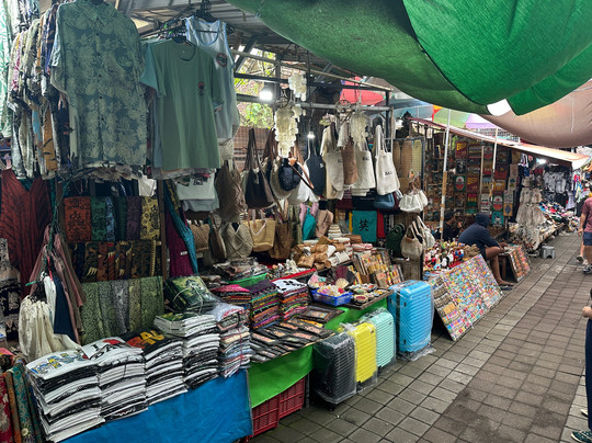 乌布市场-吉安雅必去景点