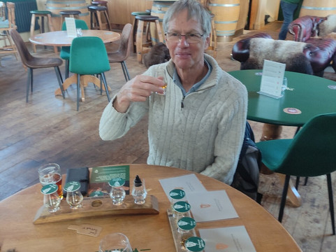 Dartmoor Whisky Distillery-Bovey Tracey必去景点