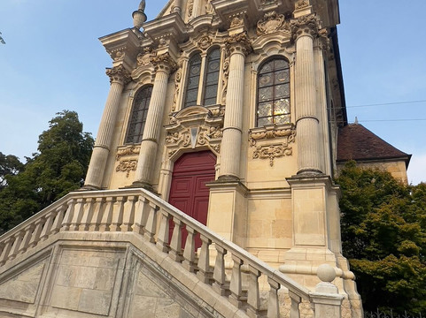 Chapelle Sainte Marie-讷韦尔必去景点