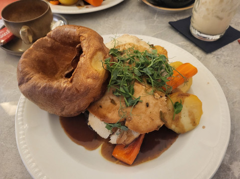 Mimosa Restaurant & Cocktail Bar