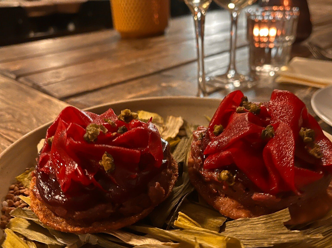 Hov Gård-Gimsoya必去景点