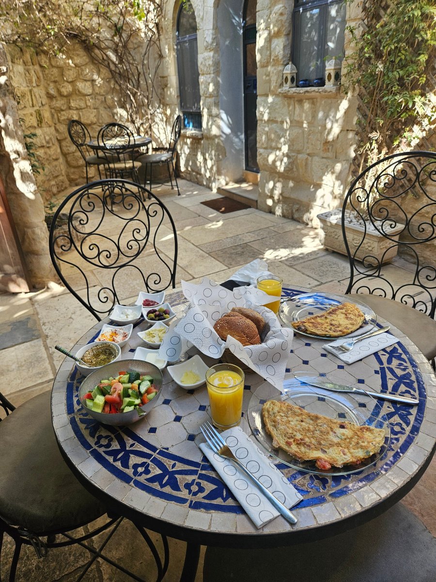 艺术家区早餐旅馆-官方