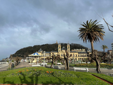 Alderdi Eder parkea-圣塞瓦斯蒂安必去景点