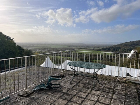 哈顿庭园酒店主图