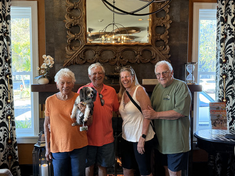 圣彼得堡市中心霍兰德酒店主图