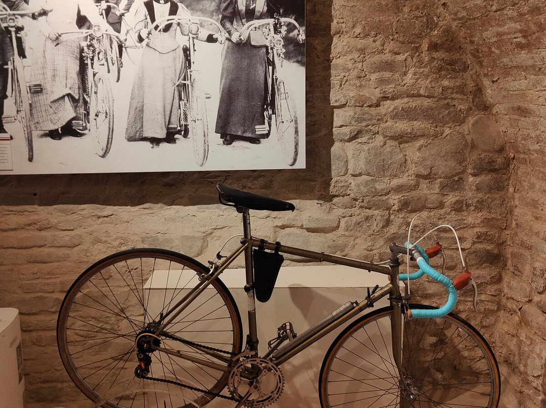 Museo della Bicicletta-Tre Ponti必去景点
