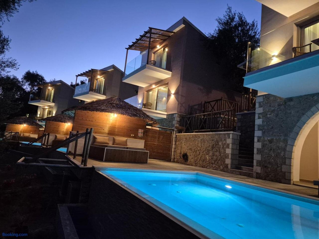 Filoxenia Olive Garden Luxury Villas