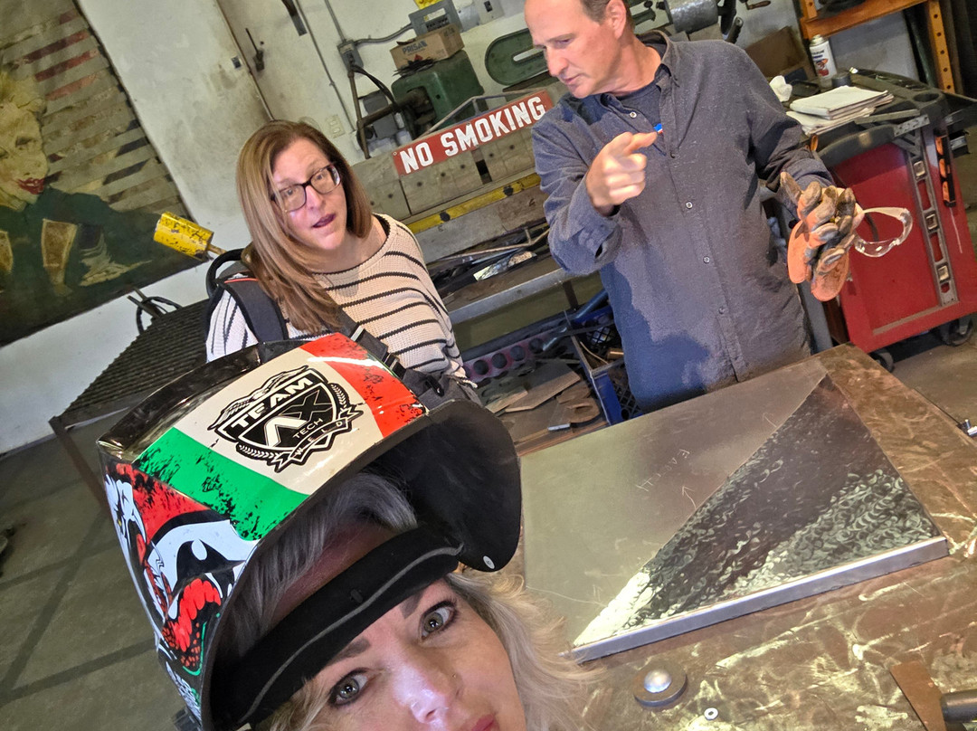 Van Doren Metal Art Workshop-圣米格尔护城必去景点