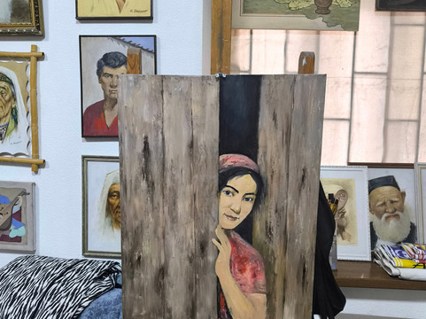 Art Gallery Happy Bird-撒马尔罕必去景点