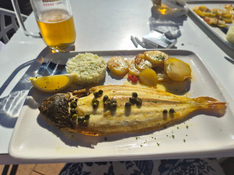 La Concha beach主图