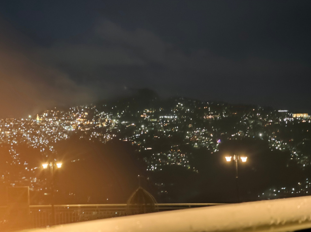 里根塔山顶酒店，西姆拉主图