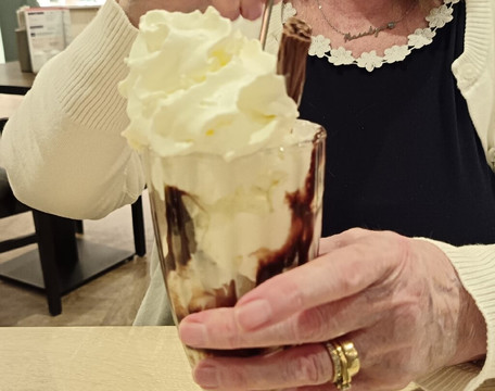 瑟索普瑞米尔酒店主图