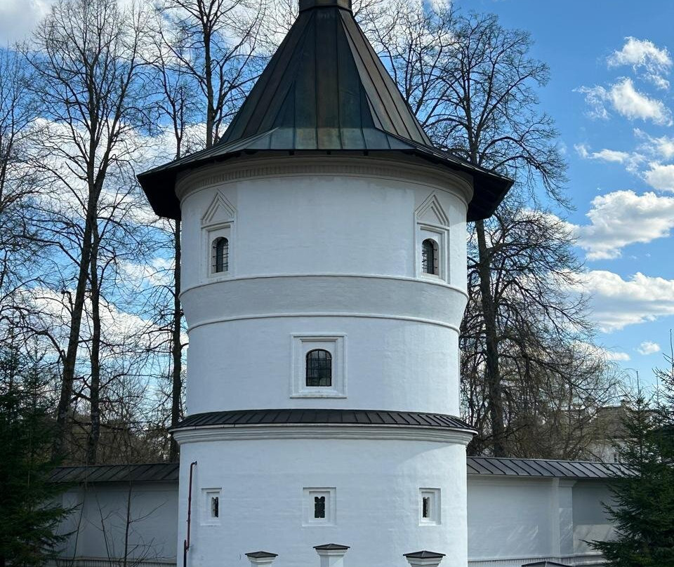 Temple of the Lord's Entrance to Jerusalem-Vereya必去景点