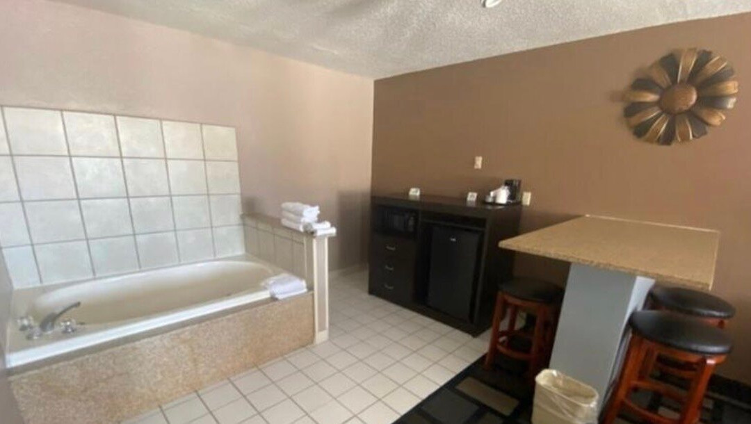 沃特敦戴斯酒店主图