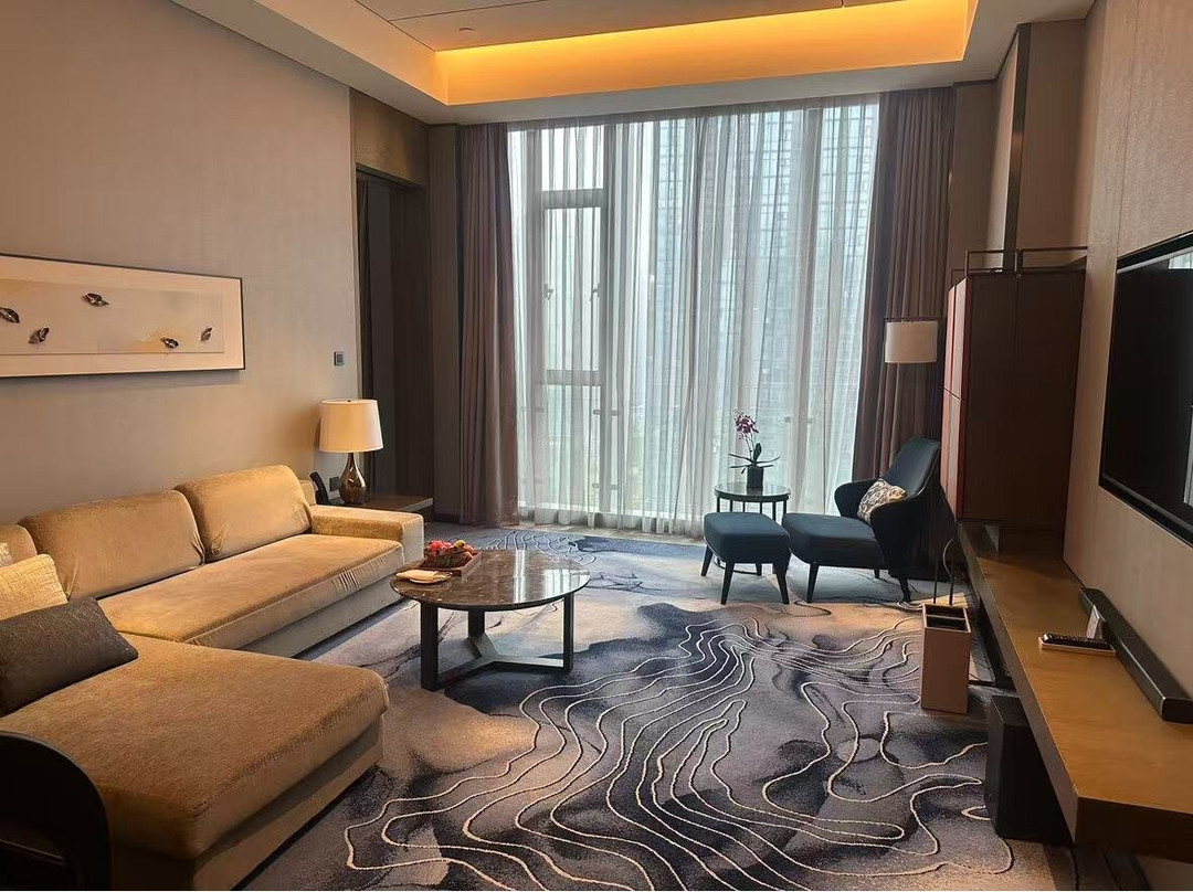 贵阳东景希尔顿酒店主图