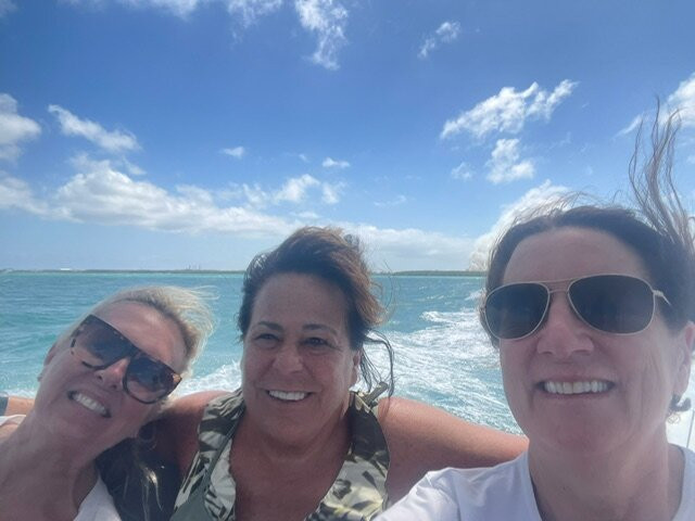 Next Level Charters Cayman-Camana Bay必去景点