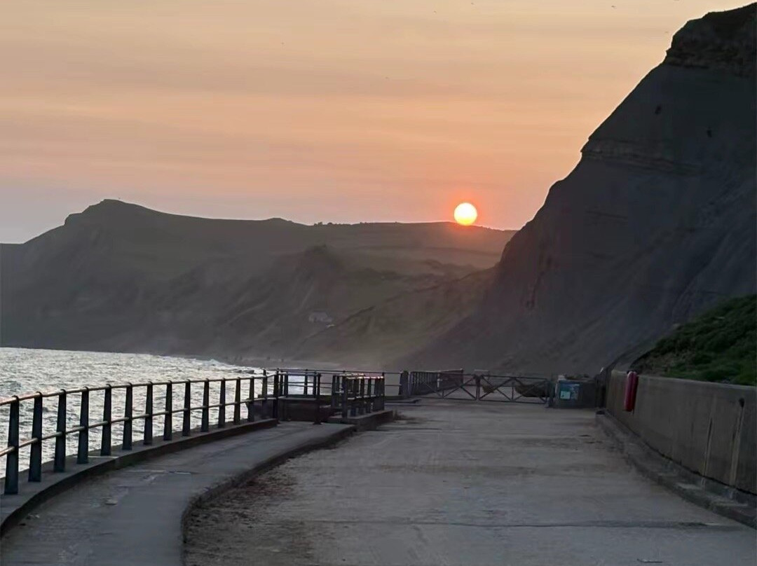 West Bay Harbour-West Bay必去景点