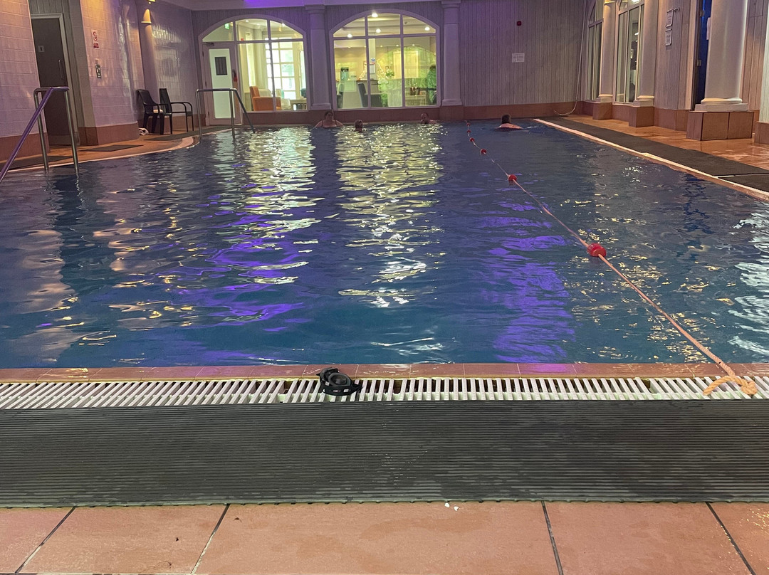 Crabwall Manor Hotel and Spa-Mollington必去景点