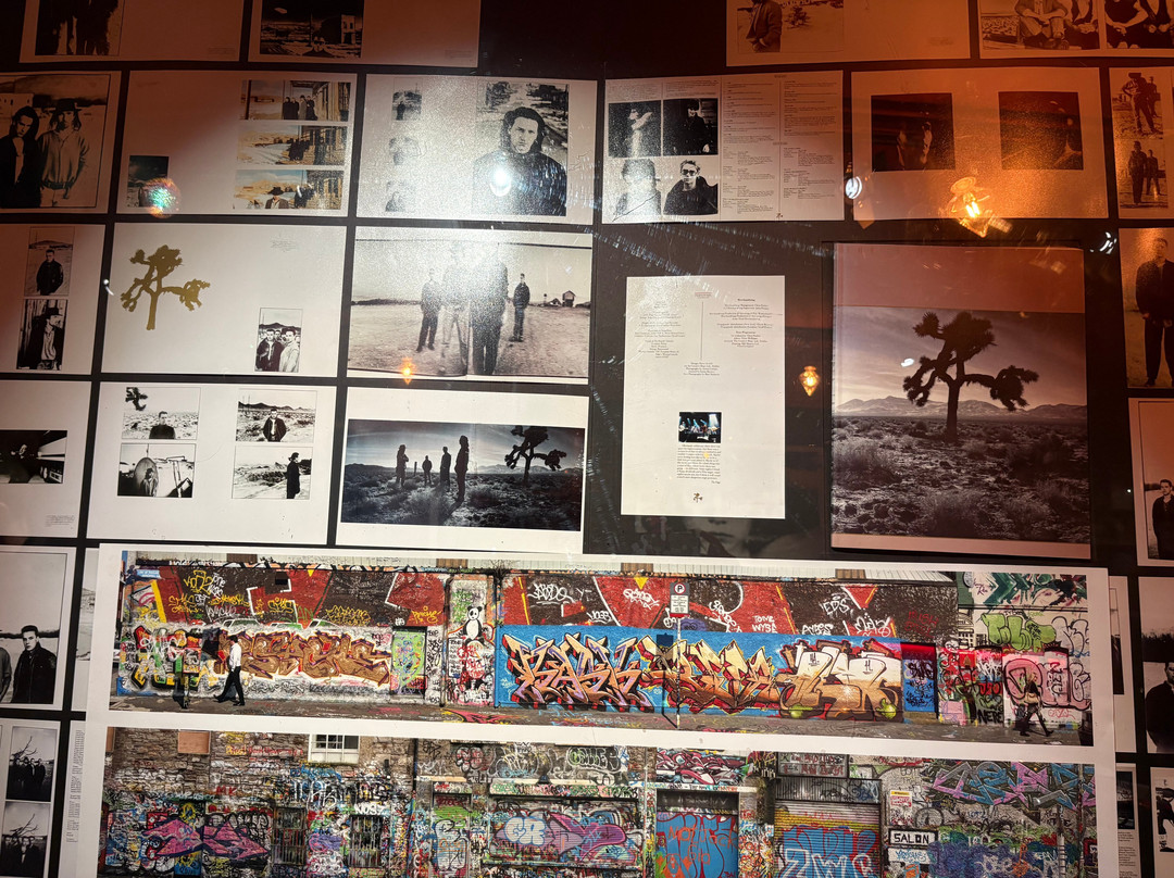 The Irish  Rock 'N' Roll Museum Experience-都柏林必去景点