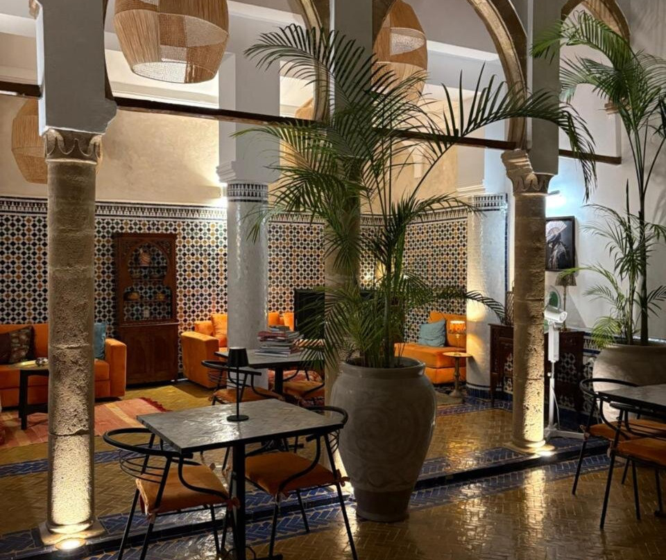 Riad Azula