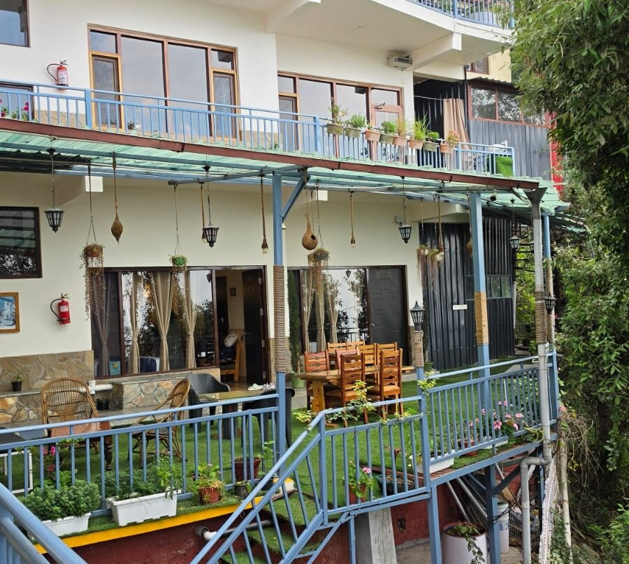 高山狂想曲酒店主图