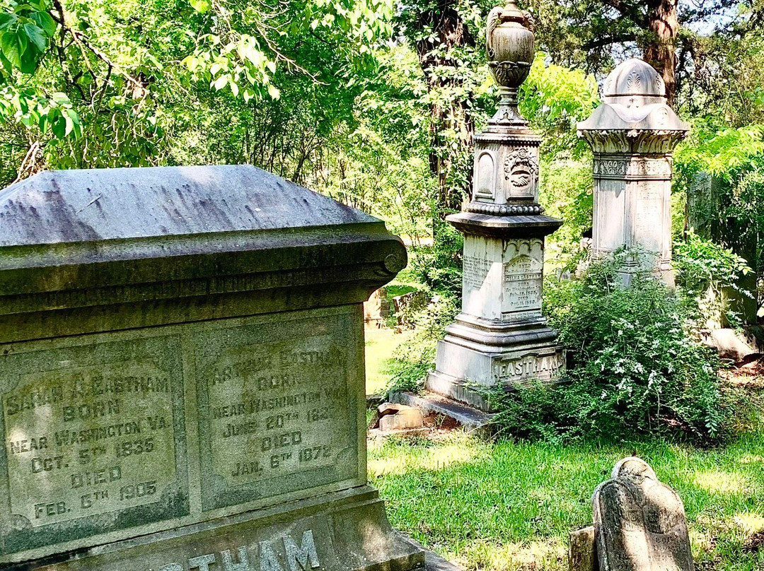 Oakwood Cemetery-Huntsville必去景点