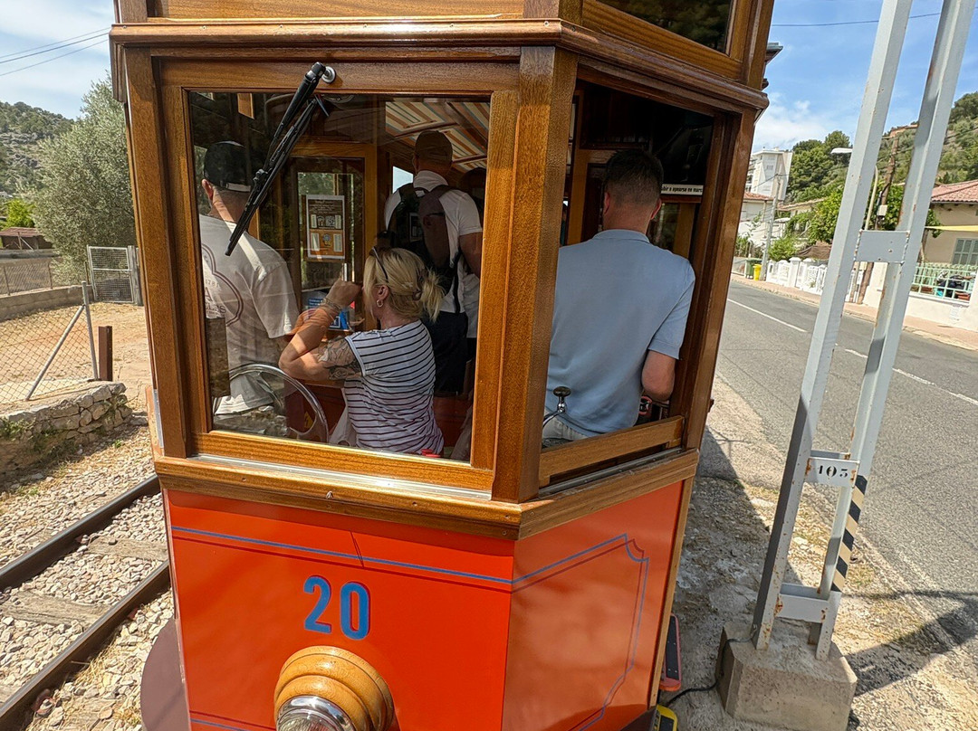 Tram de Sóller-索列尔港必去景点