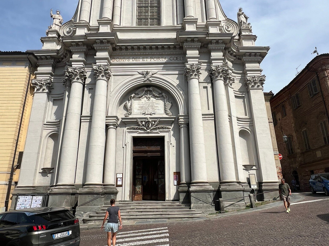 Centro Storico di Cherasco-凯拉斯科必去景点