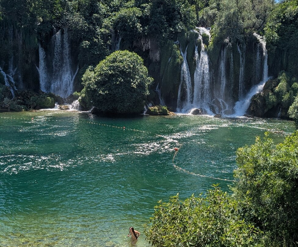 Kravice Falls-Studenci必去景点