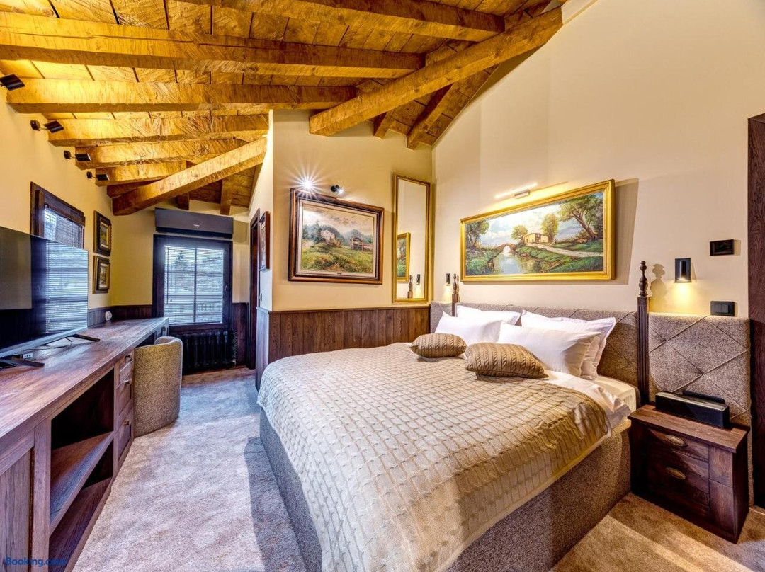 Pipers Lodge